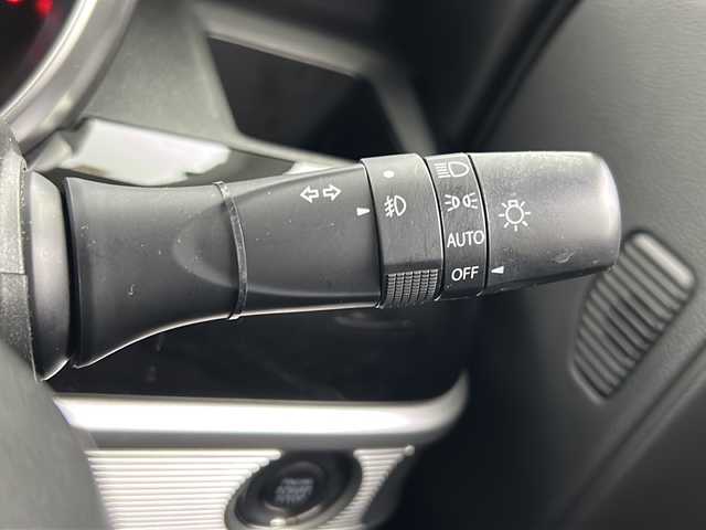 スズキ スペーシア カスタム HYBRID GS 三重県 2018(平30)年 5.2万km ピュアホワイトP 禁煙車/Pionner７インチSDナビ/・Ｂｌｕｅｔｏｏｔｈ・ＣＤ／ＤＶＤ・フルセグ/後付けデジタルインナーミラー（録画機能あり）/片側パワスラ/衝突軽減ブレーキ/レーンキープアシスト/バックカメラ/シートヒーター/ＥＴＣ/コーナーセンサー/AUTOライト/オートマチックハイビーム/LEDヘッドライト/ステアリングスイッチ