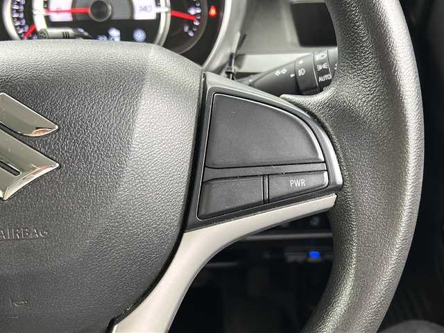 スズキ スペーシア カスタム HYBRID GS 沖縄県 2018(平30)年 5.2万km ピュアホワイトP 禁煙車/Pionner７インチSDナビ/・Ｂｌｕｅｔｏｏｔｈ・ＣＤ／ＤＶＤ・フルセグ/後付けデジタルインナーミラー（録画機能あり）/片側パワスラ/衝突軽減ブレーキ/レーンキープアシスト/バックカメラ/シートヒーター/ＥＴＣ/コーナーセンサー/AUTOライト/オートマチックハイビーム/LEDヘッドライト/ステアリングスイッチ