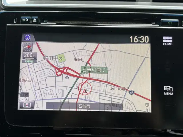 ホンダ フィット 15X 宮城県 2015(平27)年 7.9万km クリスタルブラックパール 登録時走行距離78286ｋｍ/純正7インチワイドナビ　/AM・FM・ワンセグTV・Bluetooth・CD・HDMI/ETC/バックカメラ/ドライブレコーダー（前後）/純正フロアマット/盗難防止装置/スペアキー/スマートキー/プッシュスタート/ウインカーミラー/シートカバー（全席）/電動格納ミラー/ヘッドライトイベライザー/ECONモード