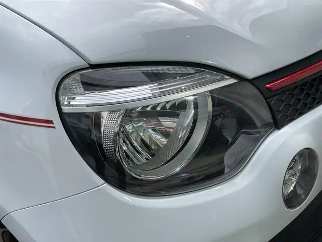 ルノー トゥインゴ プレイ 新潟県 2019(平31)年 10.3万km 白 ワンオーナー/メモリナビ/ワンセグテレビ/クルーズコントロール/ドアバイザー/ETC/純正フロアマット/純正ホイール夏タイヤ装着/社外ホイールスタッドレスタイヤ車載/コーナーセンサー/アイドリングストップ