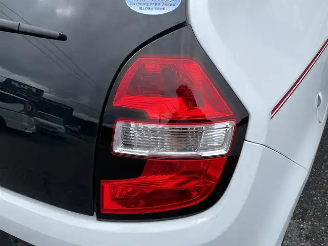 ルノー トゥインゴ プレイ 新潟県 2019(平31)年 10.3万km 白 ワンオーナー/メモリナビ/ワンセグテレビ/クルーズコントロール/ドアバイザー/ETC/純正フロアマット/純正ホイール夏タイヤ装着/社外ホイールスタッドレスタイヤ車載/コーナーセンサー/アイドリングストップ