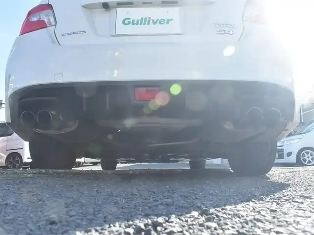 スバル ＷＲＸ Ｓ４ 2．0GT‐S アイサイト 神奈川県 2016(平28)年 4.7万km クリスタルホワイトP ワンオーナー/アイサイトver3/BILSTEIN製ダンパー/純正メモリナビ/フルセグテレビ/バックカメラ/サイドカメラ/ブラインドスポットモニター/アダプティブクルーズ/ブラックカーボン調パネルキッド全席/プッシュスタート/ETC/ヘッドランプウォッシャー/保証書/取説/ナビ説/記録(H30.R1.3.5.7)