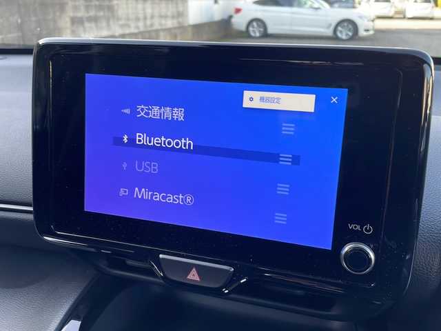 トヨタ ヤリスクロス G 福井県 2025(令7)年 0.2万km ブラックマイカ ワンオーナー/純正メモリナビゲーション/（Bluetooth）/フルセグテレビ/パノラミックビューモニター/アダプティブクルーズコントロール/プリクラッシュセーフティ/レーンキープアシスト/ブラインドスポットモニター/クリアランスソナー/LEDヘッドライト/オートライト/オートハイビーム/ETC(ビルトイン)/オートリトラミラー/純正16インチアルミホイール/タイプCポート/ステアリングリモコン/スマートキー/プッシュスタート/保証書/取扱説明書