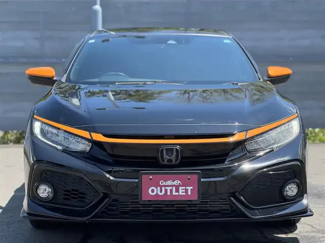 ホンダ シビック ハッチバック ホンダセンシング 三重県 2019(令1)年 5.2万km クリスタルブラックパール ホンダセンシング /アイドリングストップ/GAB 18インチアルミホイール/社外デジタルインナーミラー /KENWOOD メモリナビ・地デジTV/・DVD/CD/・Bluetooth/バックカメラ/レーダークルーズコントロール/車線維持支援システム/前席シートヒーター /ビルトインETC/LEDヘッドランプ/・オートライト/オートハイビーム/LEDフォグライト/プッシュエンジンスタート/スマートキー×2/新車時保証書/取扱説明書