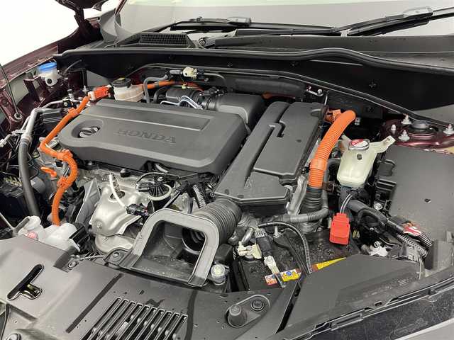 ホンダ ＺＲ－Ｖ ハイブリッド e:HEV Z 宮城県 2024(令6)年 0.6万km ダークアンバーメタリック 4WD/Ｈｏｎｄａ　ＣＯＮＮＥＣＴディスプレー　/ハンズフリーアクセスパワーテールゲート/マルチビューカメラシステム/Ｈｏｎｄａ　ＳＥＮＳＩＮＧ　/　・アダプティブクルーズコントロール　/　・衝突被害軽減ブレーキ　/　・車線維持支援システム　/　・横滑り防止装置　/　・アダプティブドライビングビーム　/　・ヒルディセントコントロール　/　・先行車発進お知らせ　/　・標識認識機能　/前後コーナーセンサー/オートライト/LEDライト/ＢＯＳＥプレミアムサウンドシステム　/ビルトインETC2.0/全席シートヒーター/前席パワーシート /レザーシート/ステアリングヒーター/レザーステアリング/純正フロアマット/プッシュスタート/スマートキー/スペアキー/サイドバイザー/純正アルミホイール