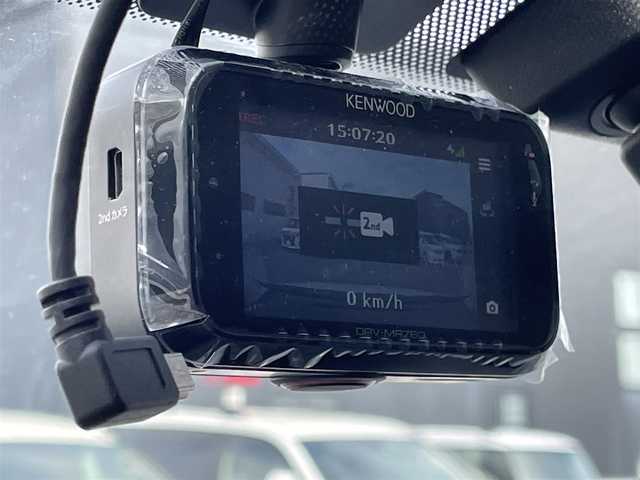 マツダ ＭＰＶ 23C Sporty Uスタイル 群馬県 2007(平19)年 7.2万km クリスタルホワイトパールマイカ 社外ナビゲーション/ＣＤ・ＭＤ/Ｂカメラ/ＥＴＣ/前後ドライブレコーダー/両側パワスラ/２列目オットマン/ウォークスルー/オートエアコン/純正フロアマット/純正アルミ/スペアキー