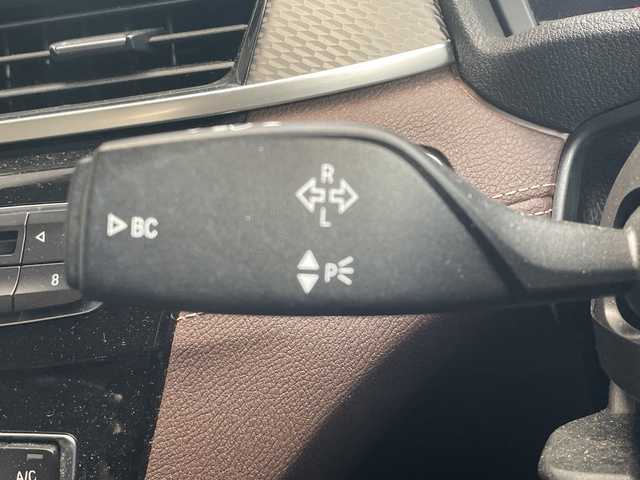 ＢＭＷ Ｘ２ xDrive20i MスポーツX 高知県 2018(平30)年 3.8万km 白 アドバンスドセーフティパッケージ/純正HDDナビ/　【CD/DVD/Bluetooth】/ACC/インテリジェントセーフティ/茶革シート/シートヒーター/シートメモリー付きパワーシート/パドルシフト/HUD/パワーテールゲート/OP20AW/取説