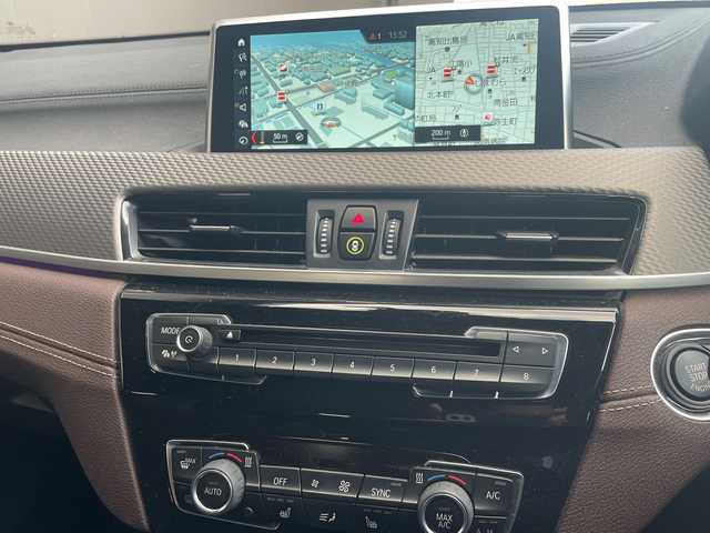 ＢＭＷ Ｘ２ xDrive20i MスポーツX 高知県 2018(平30)年 3.8万km 白 アドバンスドセーフティパッケージ/純正HDDナビ/　【CD/DVD/Bluetooth】/ACC/インテリジェントセーフティ/茶革シート/シートヒーター/シートメモリー付きパワーシート/パドルシフト/HUD/パワーテールゲート/OP20AW/取説