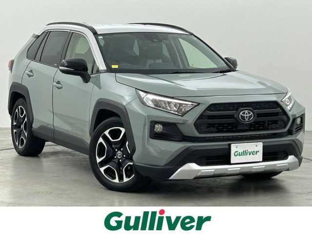 トヨタ ＲＡＶ４ アドベンチャー 福岡県 2019(令1)年 7.4万km アッシュグレーメタリック/アーバンカーキ 純正８型ナビ　/Ｂカメラ　/前方ドラレコ　/ビルトインＥＴＣ　/ＡＣＣ　/コーナーセンサー　/衝突軽減ブレーキ　/ＬＴＡ　/ＢＳＭ　/ＰＫＳＢ　/ヒルディセントコントロール　/シートベンチレーション／ヒーター　/ハーフレザー