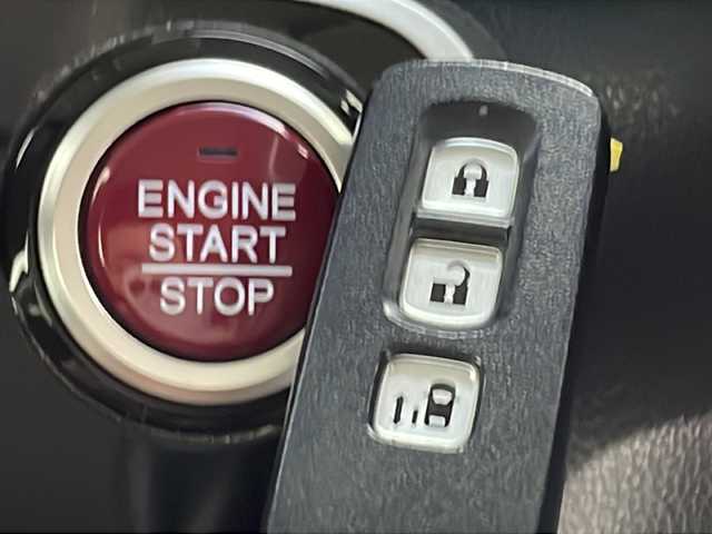 ホンダ Ｎ ＢＯＸ 新潟県 2016(平28)年 11.8万km スマートブラック 4WD/純正ナビ/　　フルセグ/CD/DVD/BT/バックカメラ/左側パワースライド/シートヒーター/サマータイヤ車載/ステアリングスイッチ/オートエアコン/ミラーヒーター/アイドリングストップ/スマートキー/ビルトインETC
