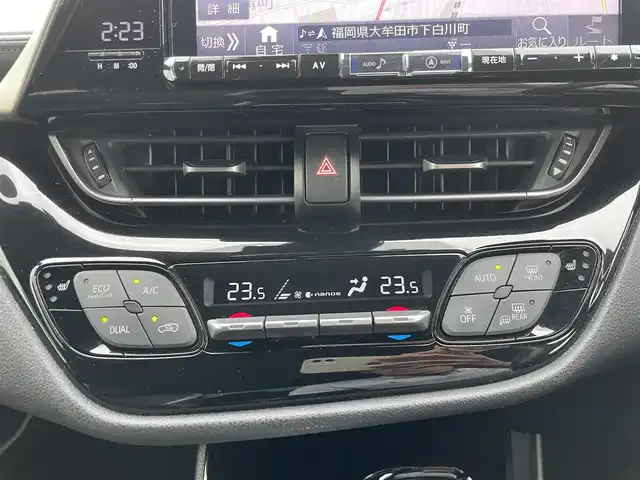 トヨタ Ｃ－ＨＲ G モード ネロ 福岡県 2019(令1)年 5.7万km ホワイトパールクリスタルシャイン ALPINEナビ/クルーズコントロール/トヨタセーフティーセンス/衝突軽減ブレーキ/ACC/横滑り防止機能/バックカメラ/ビルトインETC/シートヒーター/ハーフレザー/純正フロアマット/純正１８インチAW
