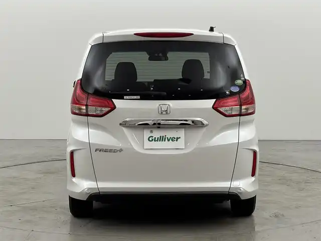 ホンダ フリード＋ G ホンダセンシング 福岡県 2020(令2)年 2.1万km プラチナホワイトパール 純正ナビ　/両側電動スライドドア　/衝突軽減システム　/バックカメラ　/ドラレコ　/クルーズコントロール　/先行車発進検知　/レーンキープ　/アイドリングストップ　/ＥＴＣ　/フォグランプ　/横滑り防止装置　/オートライト