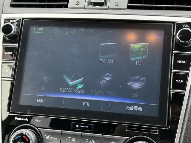スバル レヴォーグ 1．6GT アイサイト 新潟県 2017(平29)年 4.9万km クリスタルホワイトP 純正ナビ(CN-LR830D)/【ipod/SD/FM/AM/TV/USB/BT/MSV/DISC】/バックカメラ/全天球ドライブレコーダー(Q-01)/ETC/デジタルインナーミラー/アイサイト/・衝突軽減ブレーキ/・車線逸脱抑制機能/・全車速追従機能付きクルーズコントロール/パドルシフト/シートヒーター(D/N席)/パワーシート(D席)/コーナーセンサー/純正17インチAW/LEDライト/パドルシフト/４WD