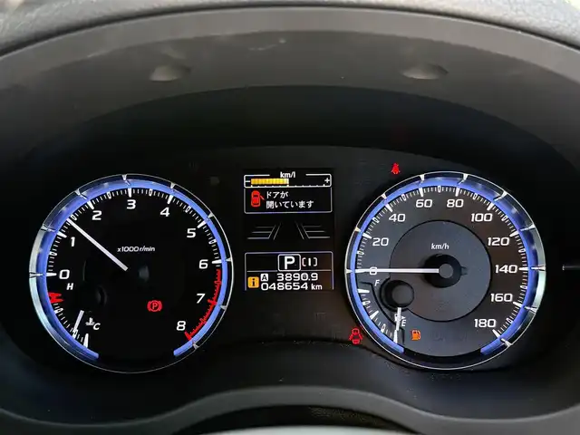 スバル レヴォーグ 1．6GT アイサイト 新潟県 2017(平29)年 4.9万km クリスタルホワイトP 純正ナビ(CN-LR830D)/【ipod/SD/FM/AM/TV/USB/BT/MSV/DISC】/バックカメラ/全天球ドライブレコーダー(Q-01)/ETC/デジタルインナーミラー/アイサイト/・衝突軽減ブレーキ/・車線逸脱抑制機能/・全車速追従機能付きクルーズコントロール/パドルシフト/シートヒーター(D/N席)/パワーシート(D席)/コーナーセンサー/純正17インチAW/LEDライト/パドルシフト/４WD
