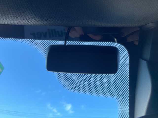 ＢＭＷ ２１８ｉ アクティブツアラー Mスポーツ 愛知県 2015(平27)年 7万km サファイアブラックP /禁煙車//純正ナビ//フルセグテレビ//AM、FM、CD、DVD、Bluetooth//バックカメラ//ドライブレコーダー//ETC//プッシュスタート//サイドブレーキボタン//ステアリングチルト//アイドリングストップ//ブレーキアシスト//電動格納ミラー//横滑り防止装置//車線逸脱警告//ABS//トラクションコントロール//自動防眩ミラー//集中ドアロック//盗難防止システム//後席3点シートベルト//オットマン//ルーフレール//革巻ステア//保証書//取扱説明書