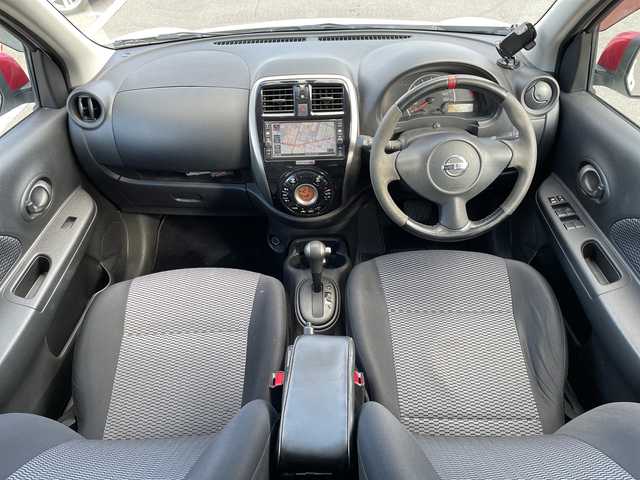 日産 マーチ ニスモ 長野県 2016(平28)年 9.3万km ブリリアントホワイトパール 禁煙車/純正ナビ【MJ116D-W】/（ＣＤ／フルセグＴＶ／Ｂｌｕｅｔｏｏｔｈ）/バックカメラ/ＥＴＣ/革巻きステアリング/フォグランプ/オートライト/スマートキー/プッシュスタート/純正１６インチアルミホイール/純正フロアマット/純正ドアバイザー/横滑り防止装置