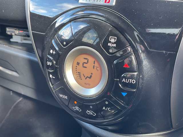 日産 マーチ ニスモ 長野県 2016(平28)年 9.3万km ブリリアントホワイトパール 禁煙車/純正ナビ【MJ116D-W】/（ＣＤ／フルセグＴＶ／Ｂｌｕｅｔｏｏｔｈ）/バックカメラ/ＥＴＣ/革巻きステアリング/フォグランプ/オートライト/スマートキー/プッシュスタート/純正１６インチアルミホイール/純正フロアマット/純正ドアバイザー/横滑り防止装置