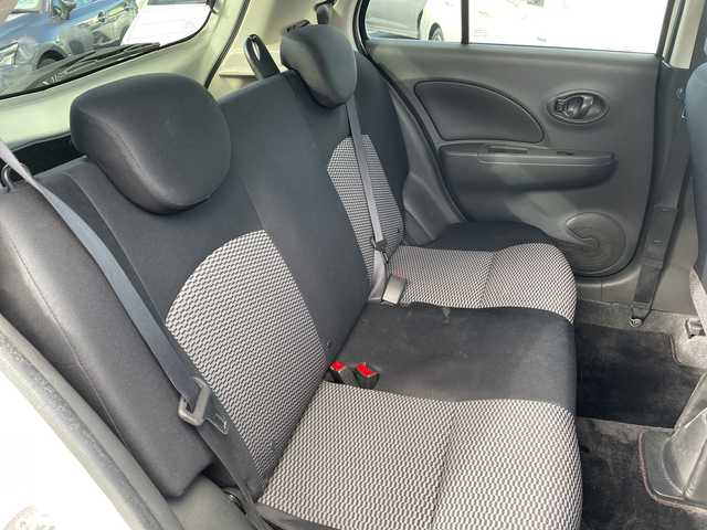 日産 マーチ ニスモ 長野県 2016(平28)年 9.3万km ブリリアントホワイトパール 禁煙車/純正ナビ【MJ116D-W】/（ＣＤ／フルセグＴＶ／Ｂｌｕｅｔｏｏｔｈ）/バックカメラ/ＥＴＣ/革巻きステアリング/フォグランプ/オートライト/スマートキー/プッシュスタート/純正１６インチアルミホイール/純正フロアマット/純正ドアバイザー/横滑り防止装置