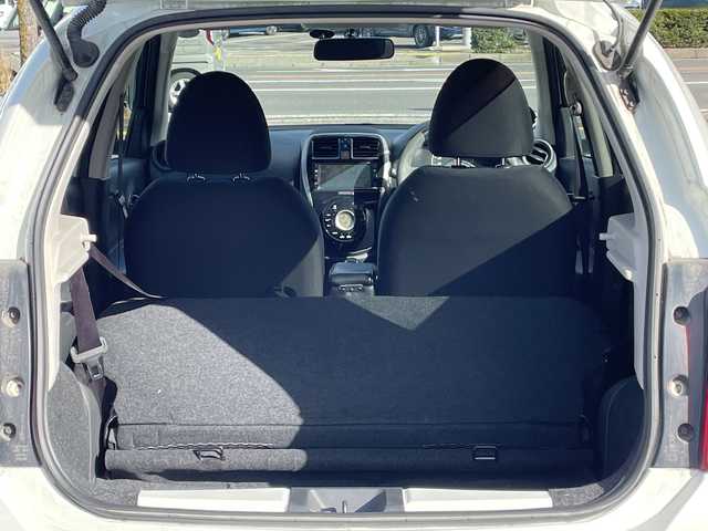 日産 マーチ ニスモ 長野県 2016(平28)年 9.3万km ブリリアントホワイトパール 禁煙車/純正ナビ【MJ116D-W】/（ＣＤ／フルセグＴＶ／Ｂｌｕｅｔｏｏｔｈ）/バックカメラ/ＥＴＣ/革巻きステアリング/フォグランプ/オートライト/スマートキー/プッシュスタート/純正１６インチアルミホイール/純正フロアマット/純正ドアバイザー/横滑り防止装置