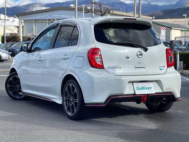 日産 マーチ ニスモ 長野県 2016(平28)年 9.3万km ブリリアントホワイトパール 禁煙車/純正ナビ【MJ116D-W】/（ＣＤ／フルセグＴＶ／Ｂｌｕｅｔｏｏｔｈ）/バックカメラ/ＥＴＣ/革巻きステアリング/フォグランプ/オートライト/スマートキー/プッシュスタート/純正１６インチアルミホイール/純正フロアマット/純正ドアバイザー/横滑り防止装置