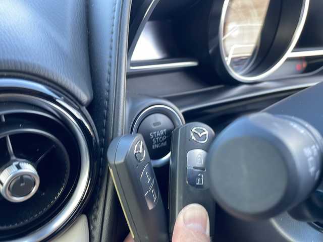 マツダ ＣＸ－３ XD ツーリング Lパッケージ 島根県 2015(平27)年 4.1万km ソウルレッドプレミアムメタリック 純正ナビ/CD/DVD/フルセグTV/Bluetooth接続/TEIN車高調/RAYS19インチホイール/SILKBLaze マフラー/バックカメラ/ヘッドアップディスプレイ/ブラインドスポットモニター/ETC/衝突被害軽減システム/横滑り防止装置/レーンキープアシスト/レーダークルーズコントロール/アイドリングストップ/LEDヘッドライト/フォグランプ/オートライト/ハーフレザーシート/前席シートヒーター/スペアキー/純正フロアマット/純正タイヤ積み込み