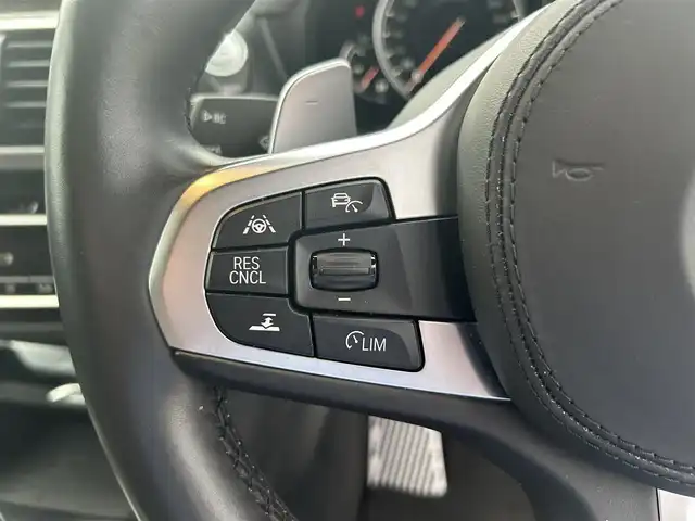 ＢＭＷ Ｘ３ xDrive20d Mスポーツ 滋賀県 2019(令1)年 4.3万km サファイアブラックP ハイラインパッケージ/・ダコタレザー/・前席パワーシート/・全席シートヒーター/インテリジェントセーフティ/・衝突被害軽減システム/・レーンキープアシスト/・ブラインドスポットモニター/純正ナビ/（CD/DVD/BT/USB/フルセグ）/360°カメラ/ルームミラー内蔵ETC/前後ドライブレコーダー/電動リアゲート/アクティブクルーズコントロール/ワイヤレスチャージ/アダプティプLEDヘッドライト/コーナーセンサー/アンビエントライト/純正18インチAW/純正AW付きサマータイヤ積込/純正フロアマット/取扱説明書/保証書/スペアキー