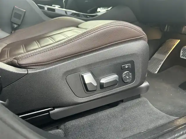 ＢＭＷ Ｘ３ xDrive20d Mスポーツ 滋賀県 2019(令1)年 4.3万km サファイアブラックP ハイラインパッケージ/・ダコタレザー/・前席パワーシート/・全席シートヒーター/インテリジェントセーフティ/・衝突被害軽減システム/・レーンキープアシスト/・ブラインドスポットモニター/純正ナビ/（CD/DVD/BT/USB/フルセグ）/360°カメラ/ルームミラー内蔵ETC/前後ドライブレコーダー/電動リアゲート/アクティブクルーズコントロール/ワイヤレスチャージ/アダプティプLEDヘッドライト/コーナーセンサー/アンビエントライト/純正18インチAW/純正AW付きサマータイヤ積込/純正フロアマット/取扱説明書/保証書/スペアキー
