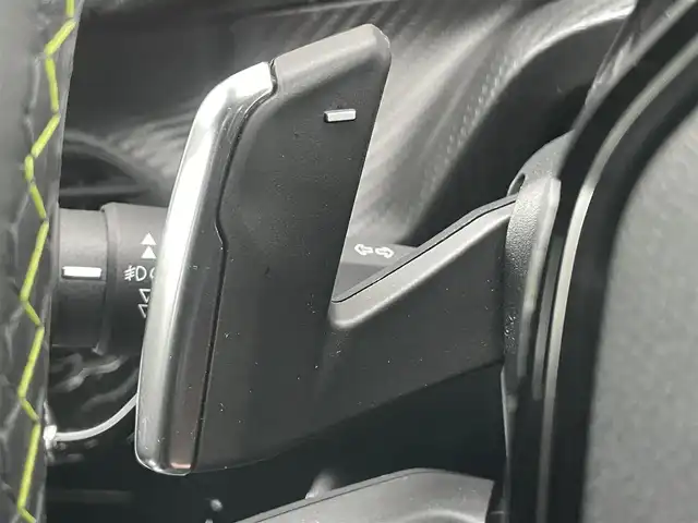 プジョー ２００８ GT 千葉県 2022(令4)年 5.3万km オレンジⅡ ワンオーナー/ターボ/衝突軽減ブレーキ/レーンキープアシスト/レーダークルーズコントロール/クリアランスソナー/ブラインドスポットモニター/純正ディスプレイナビ/バックカメラ/ハーフレザーシート/前席シートヒーター/アンビエンスライト/パドルシフト/ルーフレール/LEDヘッドライト/フォグランプ/スマートキー/純正フロアマット