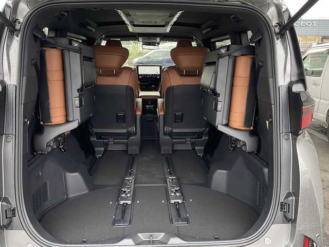 トヨタ ヴェルファイア ハイブリット Z プレミア 愛知県 2025(令7)年 0.1千km グレーＭ ワンオーナー/左右独立ムーンルーフ/トヨタチームメイト/【アドバンストパーク・パーキングサポートブレーキ（周辺静止物）・アドバンストドライブ・緊急時操舵支援・フロントクロストラフィックアラート・レーンチェンジアシスト・ドライバーモニターカメラ】/Toyota Safety Sense/【プリクラッシュセーフティ・レーントレーシングアシスト・全車速追従機能付レーダークルーズコントロール・アダプティブハイビームシステム/・ロードサインアシスト・ドライバー異常時対応システム・プロアクティブドライビングアシスト・発進遅れ告知機能・BSM】/パーキングサポートブレーキ/デジタルインナーミラー/14インチディスプレイオーディオ/【車載ナビ・地デジTV・Mira cast】/ETC2.0/パノラミックビューモニター/ヘッドアップディスプレイ/両側パワースライドドア/パワーバックドア/本革シート/シートヒーター/ベンチレーション/ステアリングヒーター/置くだけ充電/新車保証書/スペアキーあり