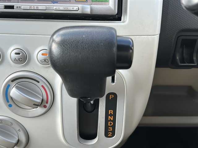 三菱 ｅＫワゴン ジョイフィールド 千葉県 2010(平22)年 9.6万km クールシルバーメタリック SDナビ/ワンセグTV/CD再生/AM/FMラジオ/ヘッドライトマニュアルレベリング/パワーステアリング/パワーウィンドウ/パワードアロック/Wエアバッグ/取扱説明書/保証書/整備手帳