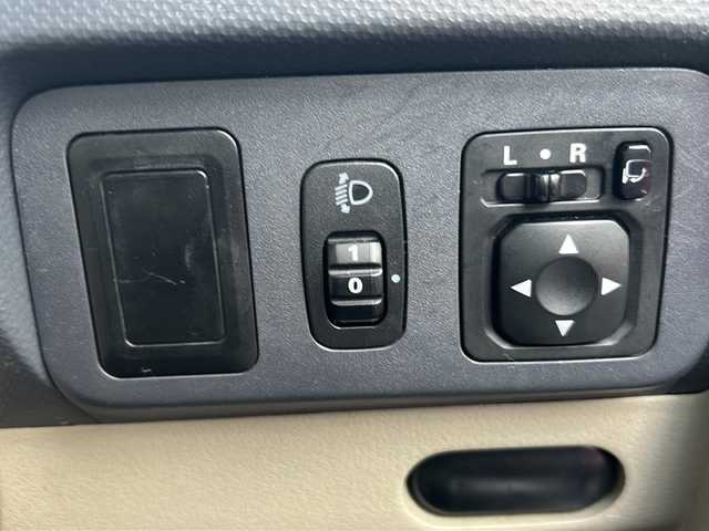 三菱 ｅＫワゴン ジョイフィールド 千葉県 2010(平22)年 9.6万km クールシルバーメタリック SDナビ/ワンセグTV/CD再生/AM/FMラジオ/ヘッドライトマニュアルレベリング/パワーステアリング/パワーウィンドウ/パワードアロック/Wエアバッグ/取扱説明書/保証書/整備手帳