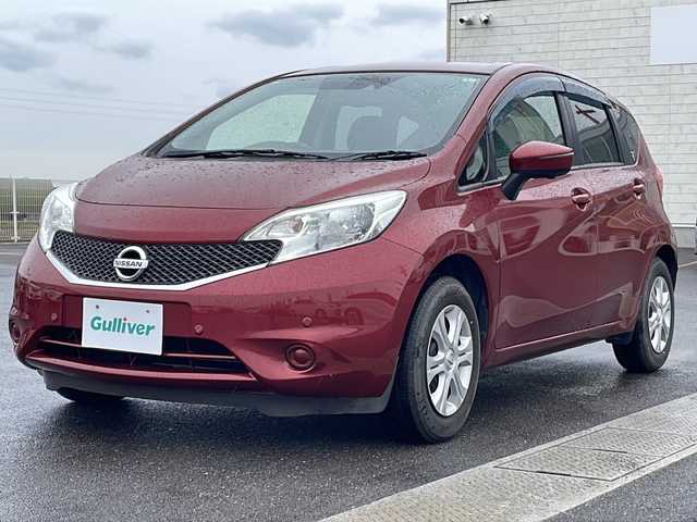 日産 ノート XVセレ +セーフ 香川県 2015(平27)年 6.5万km ラディアントレッド 純正ナビ/フルセグテレビ/CD/DVD再生機能/アラウンドビューモニター/前後ドライブレコーダー/前後コーナーセンサー/ETC/スペアキー