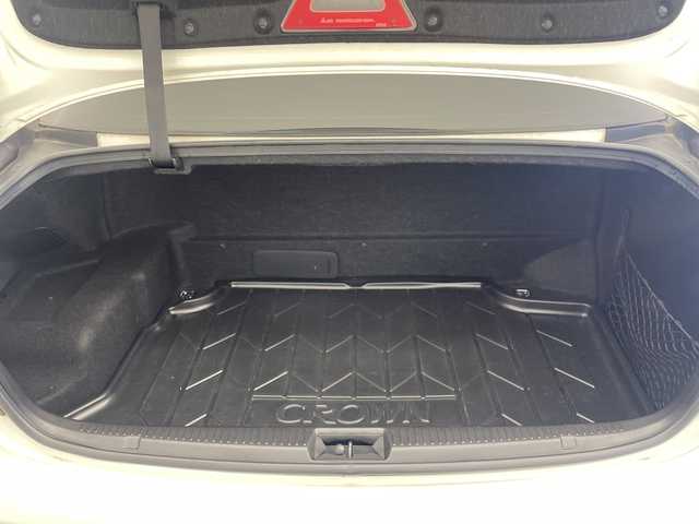 トヨタ クラウン ハイブリッド Gパッケージ 愛知県 2012(平24)年 7.6万km ホワイトパールクリスタルシャイン 純正ナビ/・フルセグ/・ＤＶＤ／ＣＤ　/バックカメラ/シートヒーター/エアーシート/ビルドインＥＴＣ/パワーシート/追従クルコン/衝突軽減/コーナーセンサー/電動リアサンシェード/LEDヘッドライト/カードキー