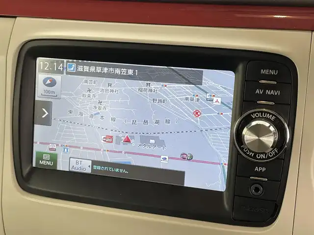 スズキ ラパン X 滋賀県 2013(平25)年 8.2万km ミルクティーベージュメタリック 純正7インチナビ/（Bluetooth/USB/ワンセグTV）/バックカメラ/ドライブレコーダー/プッシュスタート/スマートキー/HIDヘッドライト/オートライト/アイドリングストップ/オートエアコン/純正フロアマット