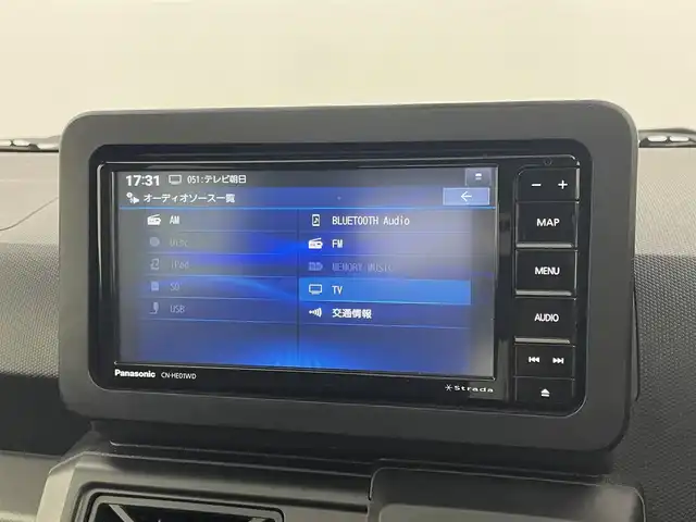 ダイハツ タフト X 埼玉県 2023(令5)年 2万km レイクブルーメタリック メモリナビ/フルセグテレビ/バックカメラ/ドアバイザー/プッシュスタート/ドライブレコーダー/ムーンルーフ