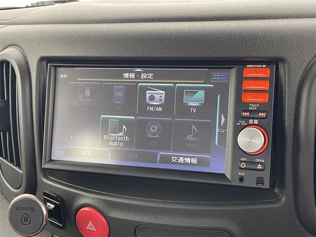 日産 キューブ 15X 埼玉県 2015(平27)年 4.3万km ラディアントレッド 純正ナビ　ドライブレコーダー　ＥＴＣ　地デジＴＶ　プッシュスタート　スマートキー　純正フロアマット　Ｂｌｕｅｔｏｏｔｈ　ＵＳＢ　エアコン　ＣＶＴ　横滑り防止　ＡＢＳ　アイドリングストップ