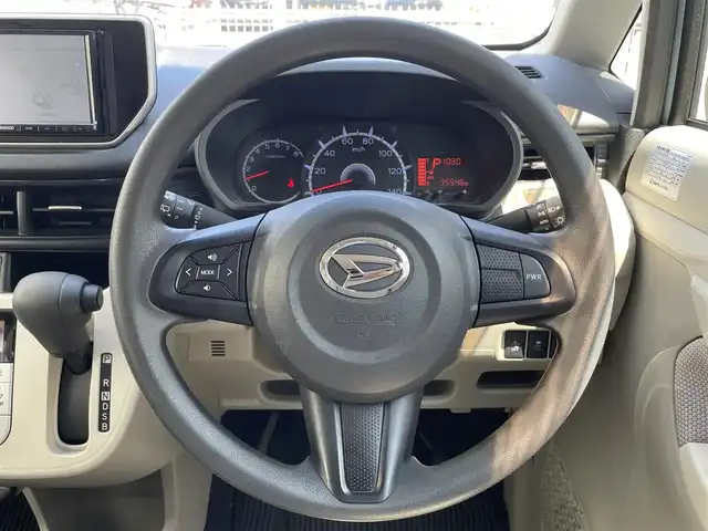 ダイハツ ムーヴ X SAⅡ 滋賀県 2015(平27)年 3.6万km シルキーブルーP ガソリン/2WD(FF)/CVT/7インチ社外ナビ【MDV-D303】/(FM/AM/CD/ワンセグ/USB)/バックカメラ/スマートアシストII/・プリクラッシュブレーキアシスト	/・踏み間違い防止アシスト	/・レーンキープアシスト	/電動格納ミラー/アイドリングストップ/ステアリングスイッチ/オートライト/ハロゲンライト/フルオートエアコン/プッシュスタート/スマートキー/スペアキー/社外フロアマット/ドアバイザー