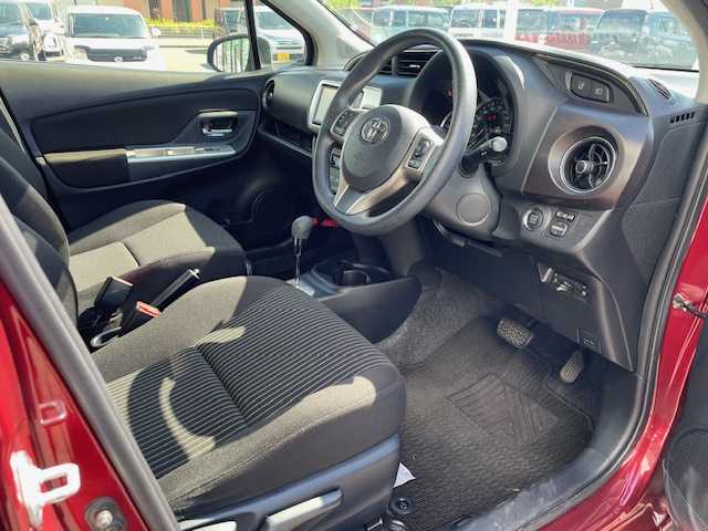 トヨタ ヴィッツ ジュエラ 長崎県 2016(平28)年 6.5万km ダークレッドマイカメタリック プッシュスタート/純正SDナビ/CD/DVD/BT/フルセグTV/バックカメラ/トヨタセーフティセンス/レーンキープアシスト/オートマチックハイビーム/LEDヘッドライト/オートライト/ステアリングスイッチ/ビルトインETC