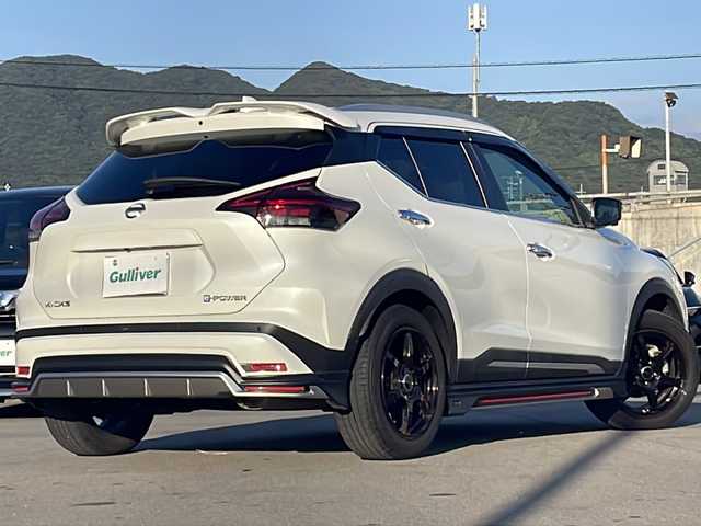 日産 キックス X ツートーンインテリアED 山口県 2021(令3)年 3.2万km ブリリアントホワイトパール ワンオーナー/プロパイロット/BUSOUエアロ/純正ナビ/全方位カメラ/LEDオートライト/レザーシート/前席シートヒーター/ステアリングヒーター/社外17インチアルミホイール/デジタルインナーミラー/スペアキー１本