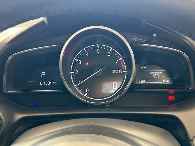 マツダ デミオ 岐阜県 2017(平29)年 6.8万km ソウルレッドプレミアムメタリック 純正ナビ/アイアクティブセンス/プッシュスタート/アイドリングストップ/スマートキー/HUD/BSM/フルセグ/ETC/USB入力端子/Bluetooth/AUX/BSM/クルーズコントロール/社外フロアマット/シートヒーター/レーンキープアシスト/オートライト/LEDヘッドライト/カーテンエアバック/コーナーセンサー後ろのみ/ドアバイザー/純正アルミホイール