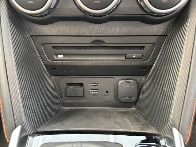 マツダ デミオ 岐阜県 2017(平29)年 6.8万km ソウルレッドプレミアムメタリック 純正ナビ/アイアクティブセンス/プッシュスタート/アイドリングストップ/スマートキー/HUD/BSM/フルセグ/ETC/USB入力端子/Bluetooth/AUX/BSM/クルーズコントロール/社外フロアマット/シートヒーター/レーンキープアシスト/オートライト/LEDヘッドライト/カーテンエアバック/コーナーセンサー後ろのみ/ドアバイザー/純正アルミホイール