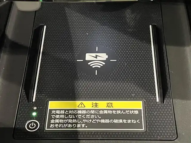 ホンダ ヴェゼル ハイブリッド e:HEV Z 愛知県 2025(令7)年 0.1万km未満 クリスタルブラックパール 登録済未使用車/純正9インチナビ/パワーバックドア/衝突軽減ブレーキ/レーダークルーズコントロール/レーンキープアシスト/ブラインドスポットモニター/クリアランスソナー/バックカメラ/ハーフレザー/シートヒーター/ハンドルヒーター/置くだけ充電/ETC2.0/パドルシフト