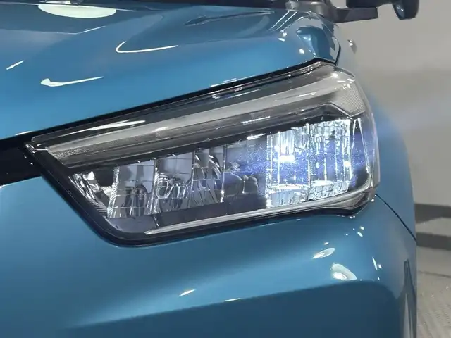 トヨタ ライズ Z 愛知県 2022(令4)年 1.8万km ターコイズブルーマイカメタリック 純正９型Ｔコネクトナビ　/(Bluetooth/フルセグTV/SD/CD・DVD再生）/パノラミックビューモニター　/USB接続/スマートアシスト/　　-衝突回避支援ブレーキ/　　-衝突警報機能/　　-車線逸脱警報/　　-車線逸脱抑制機能/　　-ブレーキ制御付誤発進抑制/　　-先行車発進お知らせ/　　-ADB（アダプティブドライビングビーム）/　　-コーナーセンサー/　　-標識認識機能/　　-LKC（レーンキープコントロール）/　　-アダプティブクルーズコントロール　/前席シートヒーター　/ビルトインＥＴＣ　/前後ドライブレコーダー　/ＬＥＤヘッドライト/LEDフォグランプ　/社外17インチアルミ/プッシュスタート/　　-スマートキー