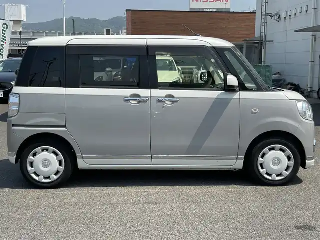 ダイハツ ムーヴ キャンバス G メイクアップ リミテッド　SAⅢ 広島県 2020(令2)年 1.4万km パールホワイトⅢ/スムースグレーマイカメタリック 2トーン 純正ナビ/「CD/DVD/Bluetooth/AM/FM/フルセグTV」/全方位カメラ/前後ドライブレコーダー/両側パワースライドドア/衝突被害軽減システム/先行車発進お知らせ機能/レーンキープアシスト/LEDヘッドライト/オートライト/オートマチックハイビーム/プッシュスタート/テレビキャンセラー/スペアキー/保証書/取扱説明書