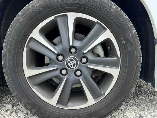 トヨタ ヴォクシー ZS 煌Ⅲ 兵庫県 2021(令3)年 4.6万km ホワイトパールクリスタルシャイン カロッツェリア8インチナビ/フルセグTV/バックカメラ/カロッツェリア10.2インチフリップダウンモニター/ビルトインETC/トヨタセーフティセンス/ハーフ黒レザーシート/両側パワースライドドア/純正16インチAW/AUTOハイビーム/AUTOライト