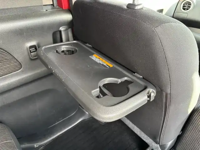 三菱 ｅＫスペース カスタムG 福岡県 2015(平27)年 7万km アメジストブラック/レッドM SDナビ(BT、フルセグTV、バックカメラ、iPod)/片側電動スライドドア/社外ETC/スマートキー/LEDオートライト/横滑り防止/社外AW/ダウンサス/社外スピーカー