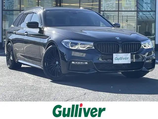 ＢＭＷ ５２３ｄ ツーリング エディション ミッション:インポッシブル 岡山県 2018(平30)年 6.2万km サファイアブラックP 特別仕様車/登録時走行距離61899km/純正10インチナビ/プレミアムサウンドシステム(harman/kardon)/フルセグTV(AM.FM.CD.DVD.TV.BT)/全方位カメラ/本革巻きステアリング/ETC/ブラインドスポットモニター/前後ドライブレコーダー/クリアランスソナー/衝突軽減ブレーキ/横滑り防止装置/クルーズコントロール(追従走行あり)/車線逸脱警報（レーンキープアシスト）/オートライト/オートマチックハイビーム/アイドリングストップ/電動リアゲート/19インチ純正AW/純正フロアマット/D+N席パワーシート/保証書/取扱説明書/スペアキー