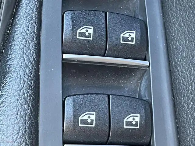 ＢＭＷ ５２３ｄ ツーリング エディション ミッション:インポッシブル 岡山県 2018(平30)年 6.2万km サファイアブラックP 特別仕様車/登録時走行距離61899km/純正10インチナビ/プレミアムサウンドシステム(harman/kardon)/フルセグTV(AM.FM.CD.DVD.TV.BT)/全方位カメラ/本革巻きステアリング/ETC/ブラインドスポットモニター/前後ドライブレコーダー/クリアランスソナー/衝突軽減ブレーキ/横滑り防止装置/クルーズコントロール(追従走行あり)/車線逸脱警報（レーンキープアシスト）/オートライト/オートマチックハイビーム/アイドリングストップ/電動リアゲート/19インチ純正AW/純正フロアマット/D+N席パワーシート/保証書/取扱説明書/スペアキー