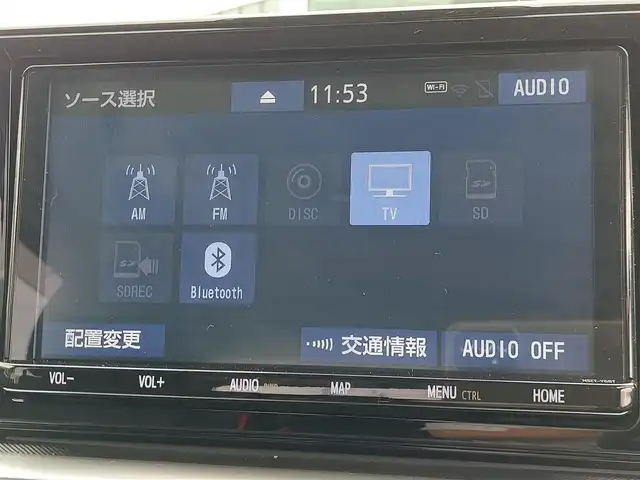 トヨタ ライズ G 東京都 2019(令1)年 4.2万km ブライトシルバーM 純正9インチナビ(NSZT-Y68T）/【フルセグTV/Bluetooth/DVD/CD/SD/AMFMラジオ】/外部端子接続：USB（フロント1個/リア2個）/LEDヘッドライト/スマートアシスト/・衝突回避支援ブレーキ/・衝突警報機能/・車線逸脱警報機能/・車線逸脱抑制制御機能/・ブレーキ制御付誤発進抑制機能(前後)/・先行車発進お知らせ機能/・オートハイビーム/・コーナーセンサー(前後各2個)/・標識認識機能/・ブラインドスポットモニター/ETC2.0/シートヒーター/プッシュスタート/ヘッドライトリベライザー/純正ドアバイザー/純正フロアマット/保証書/取扱説明書