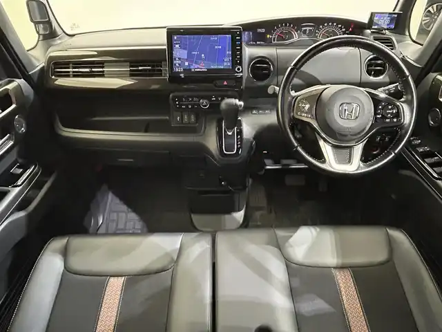 ホンダ Ｎ ＢＯＸ カスタム G L ターボ ホンダセンシング 愛媛県 2019(令1)年 5.7万km プラチナホワイトパール ・８型ナビ/（フルセグＴＶ・ＢＴ・ＣＤ・ＤＶＤ・ＳＤ・ＵＳＢ・ａｐｐｌｅ　ｃａｒｐｌａｙ）/・バックカメラ　/・１１．６型後席液晶　/・ＥＴＣ　/・前後ドラレコ　/・衝突軽減ブレーキ　/・レーダークルコン　/・両側電動ドア/・レーンキープアシスト/・レーダー探知機